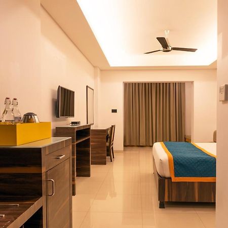 Hotel Zone Connect By The Park Parra Goa Andžuna Exteriér fotografie
