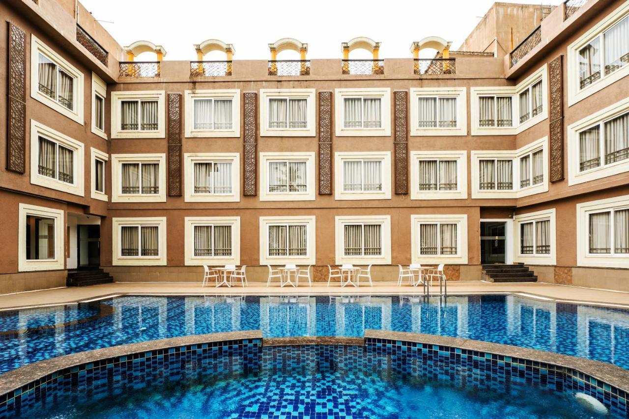 Hotel Zone Connect By The Park Parra Goa Andžuna Exteriér fotografie